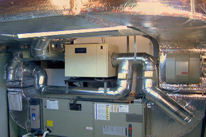 How to Repair a Gouge, Nick or Dent in a Door or Frame • HouseCalls