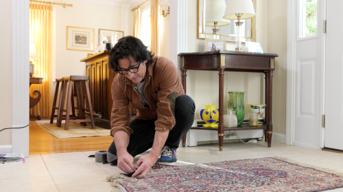 https://housecallsdiy.com/uploads/projects/Anti_Slip_Rug_Brian.png