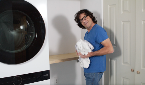https://housecallsdiy.com/uploads/projects/Laundry_Shelf_Brian.png