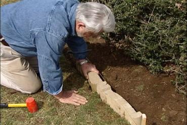 laying edging blocks