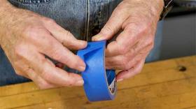 https://housecallsdiy.com/uploads/projects/Man-starting-tape-roll_WEB.jpg