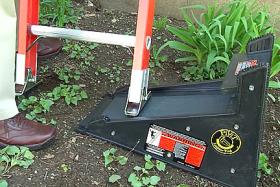 https://housecallsdiy.com/uploads/projects/PiVit-Ladder-Tool-Under-Ladder-Leg---Web.jpg