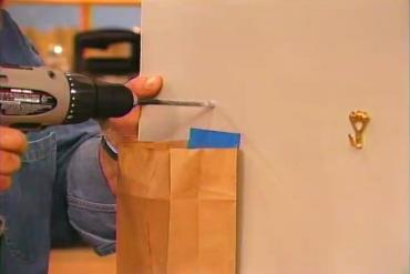 catching dust from drill